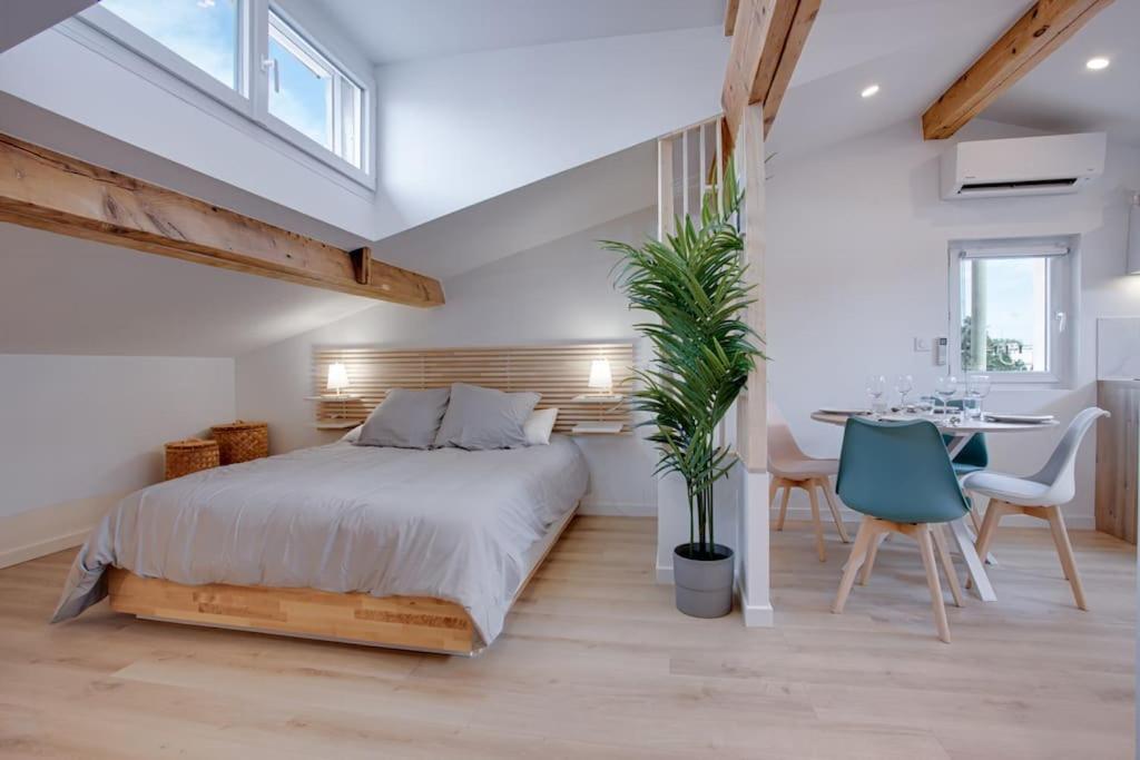 Le Saint-Exupery Appartement Toulouse Buitenkant foto